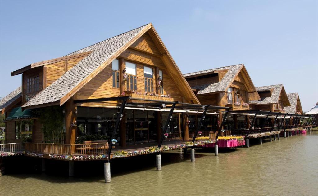 Hotel Oyo 1141 Ban Dao Jomtien Exterior foto